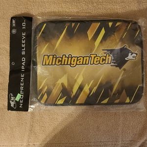 Neoprene ipad sleeve 10" officially licensed ncaa
